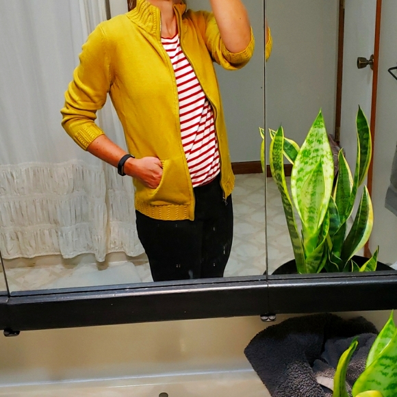 Banana Republic Factory Sweaters - Banana Republic Factory zip sweater